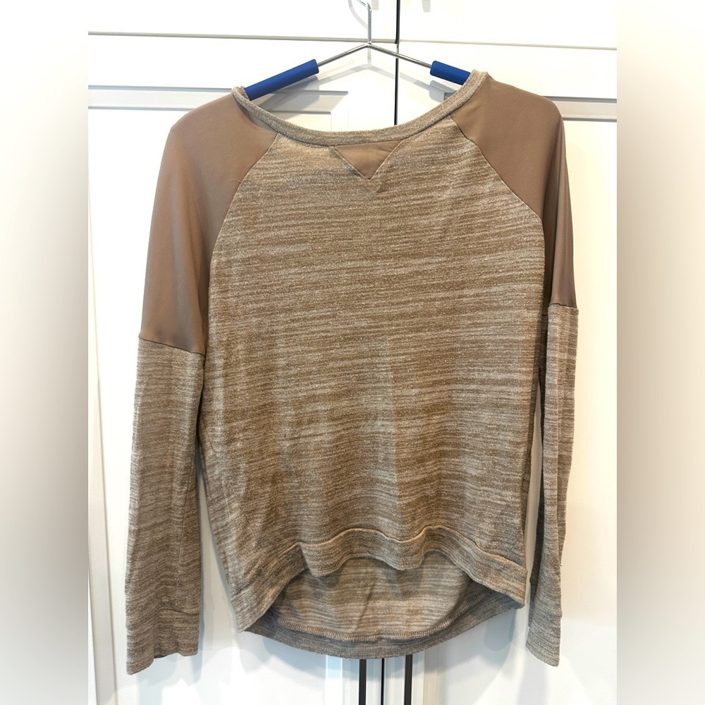 Guess long sleeve top
